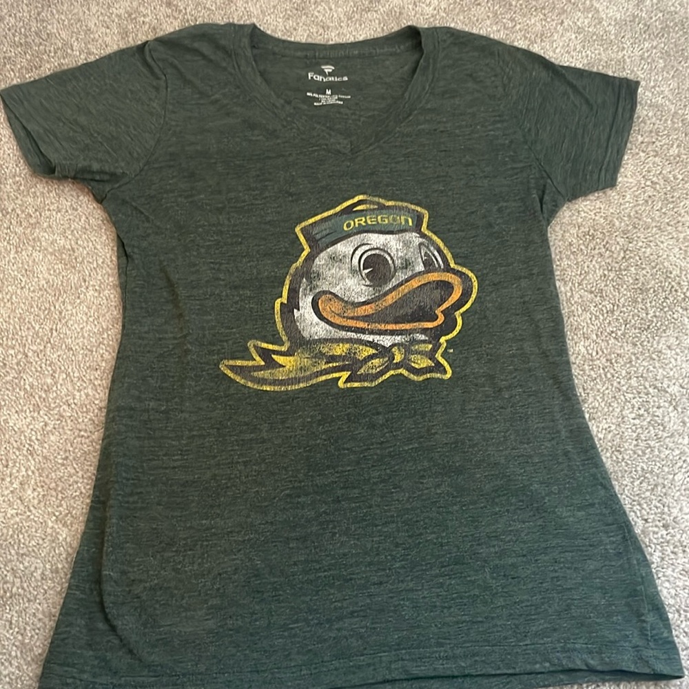 Oregon Ducks women’s tshirt